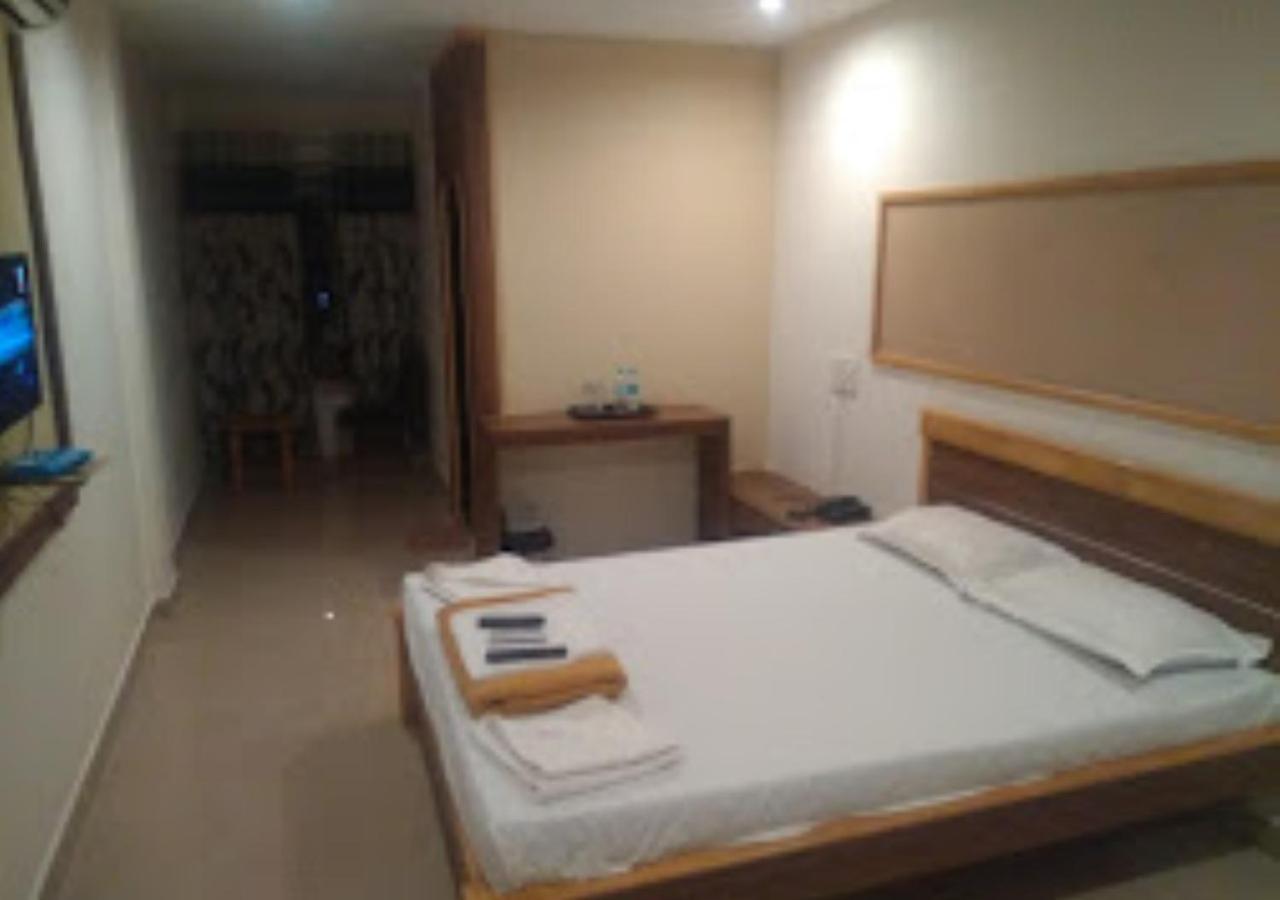 Hotel Jaltarang Kalmath Kankavali Экстерьер фото